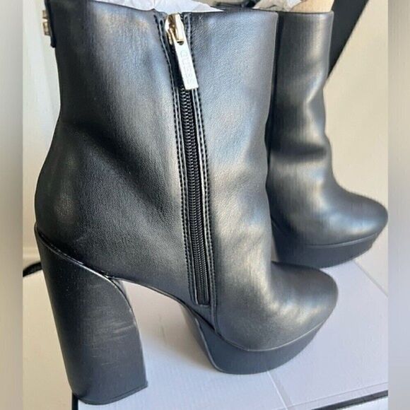 GUESS Women's Crafty 9.5M Heavy Platform Booties boots high heels,  club shoes - Picture 12 of 16